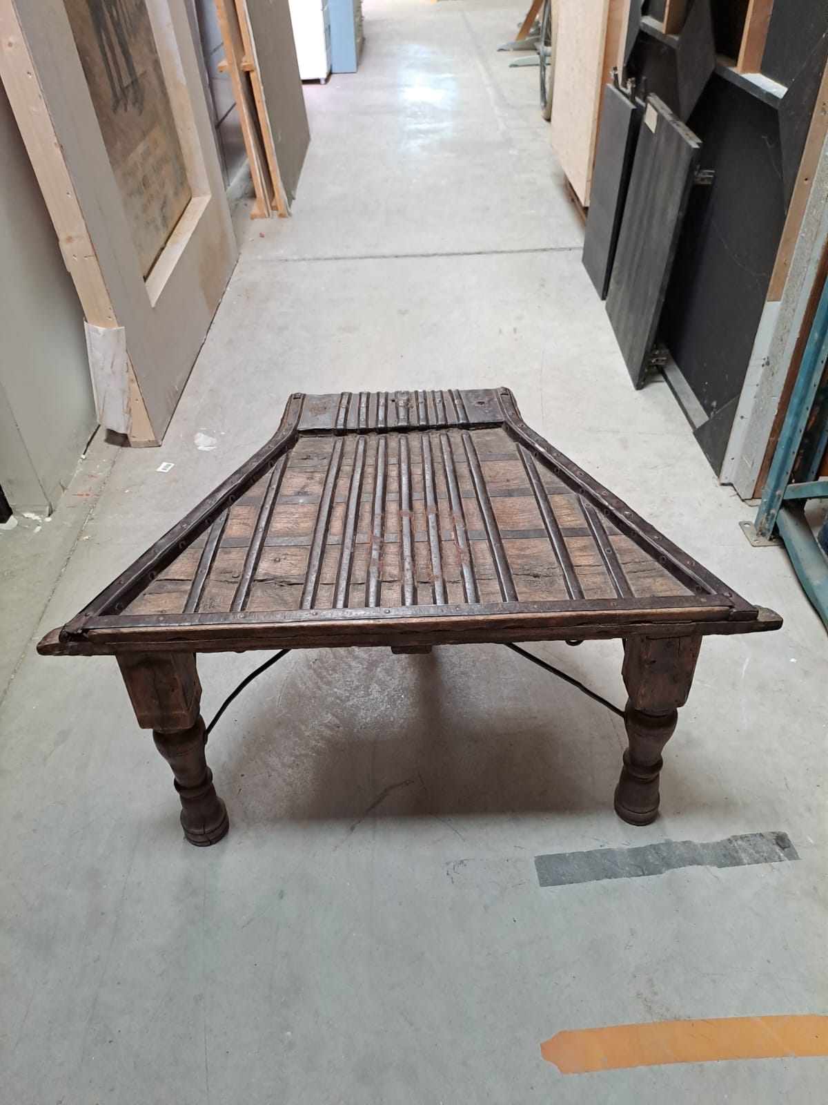 Table basse indienne