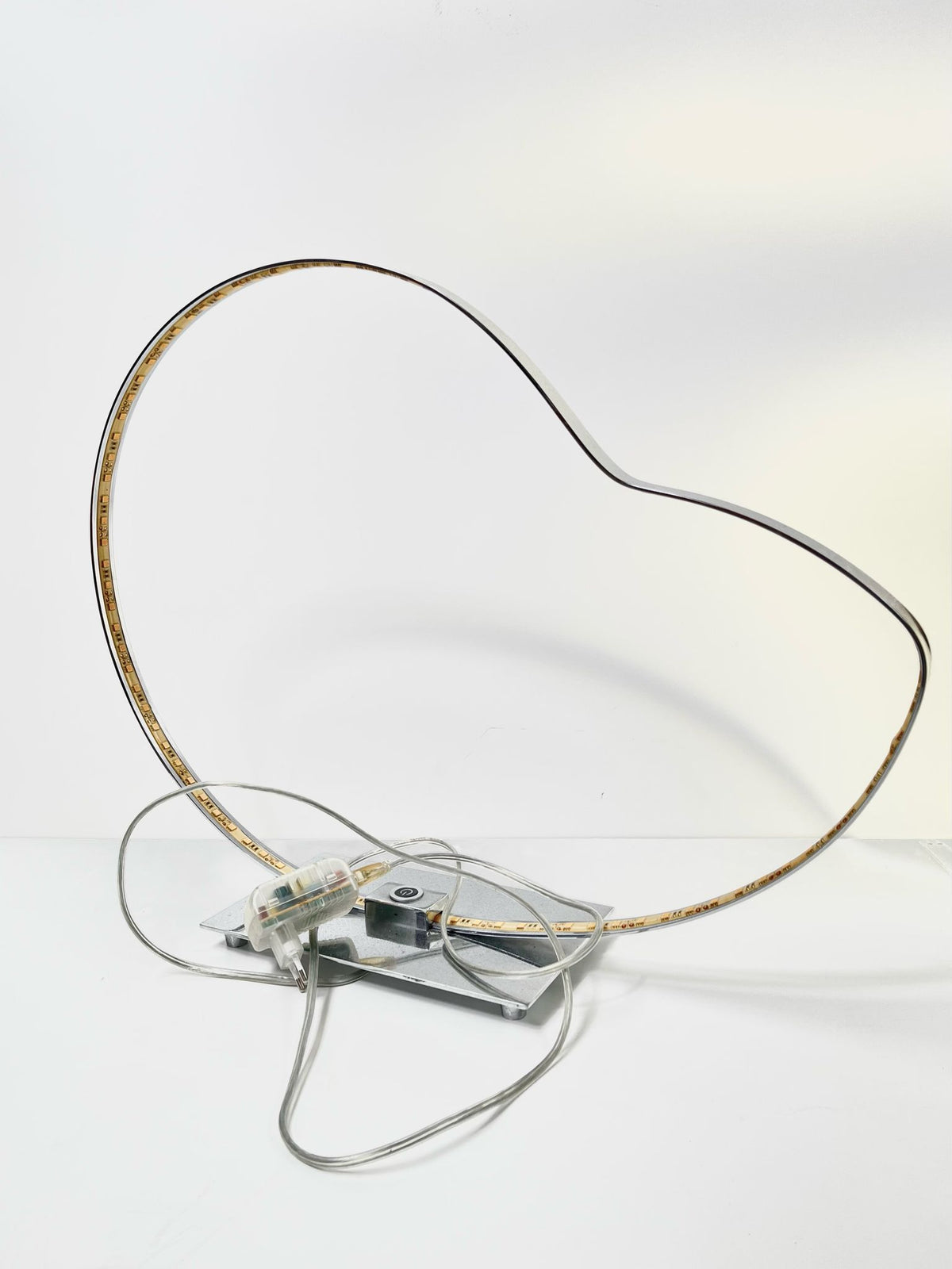 Lampe Led argentée