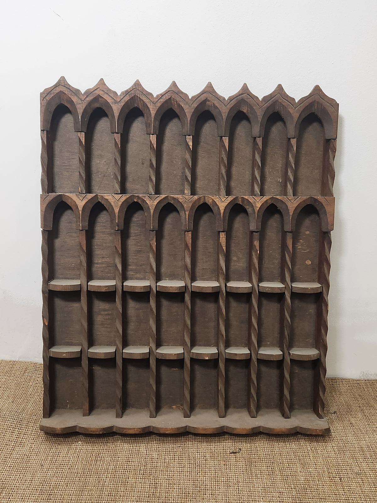 Etagère à épices en bois ancien
