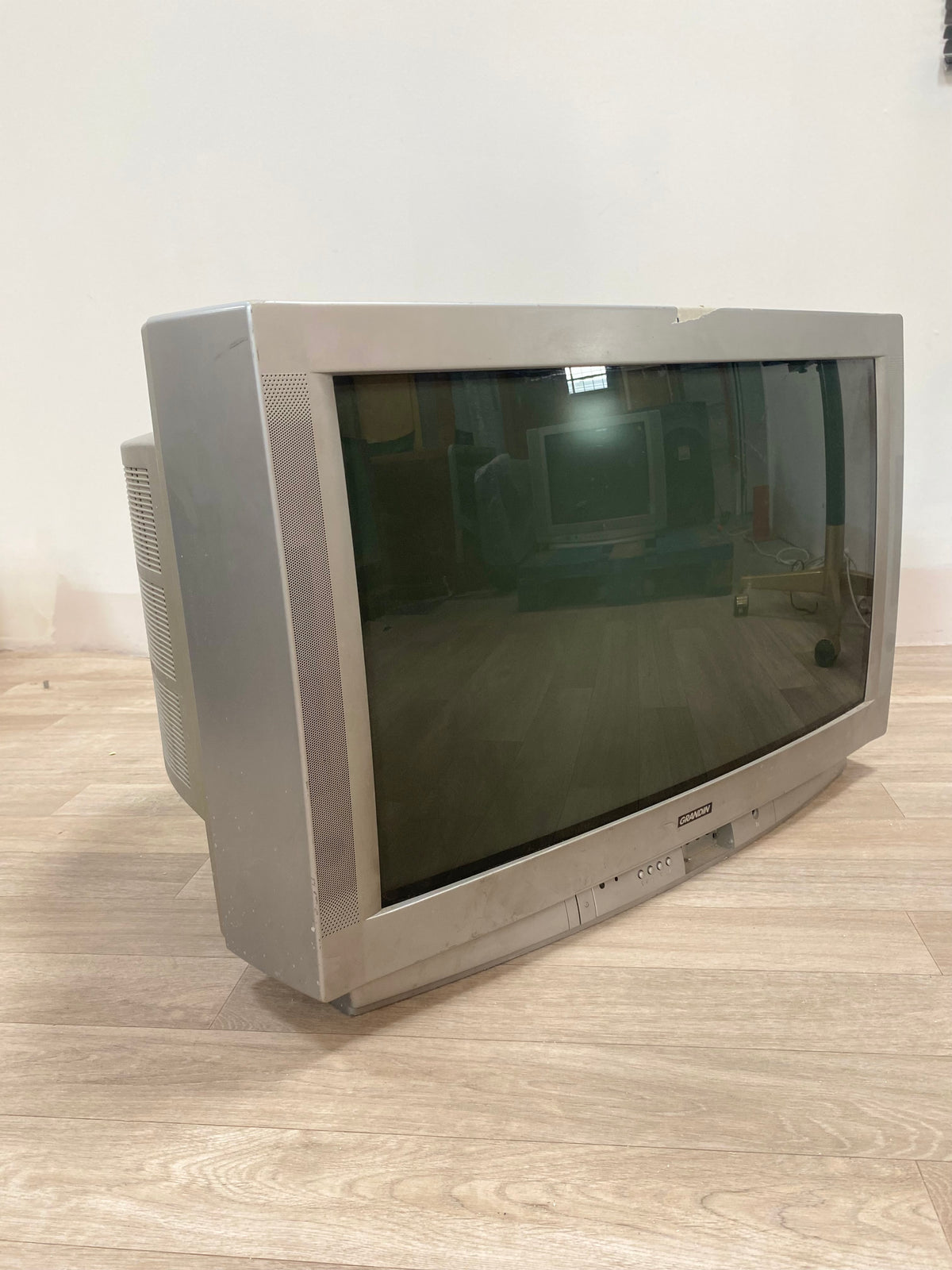 TV - catho - Gris - Grandin