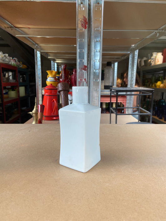 Petit vase - verre blanc