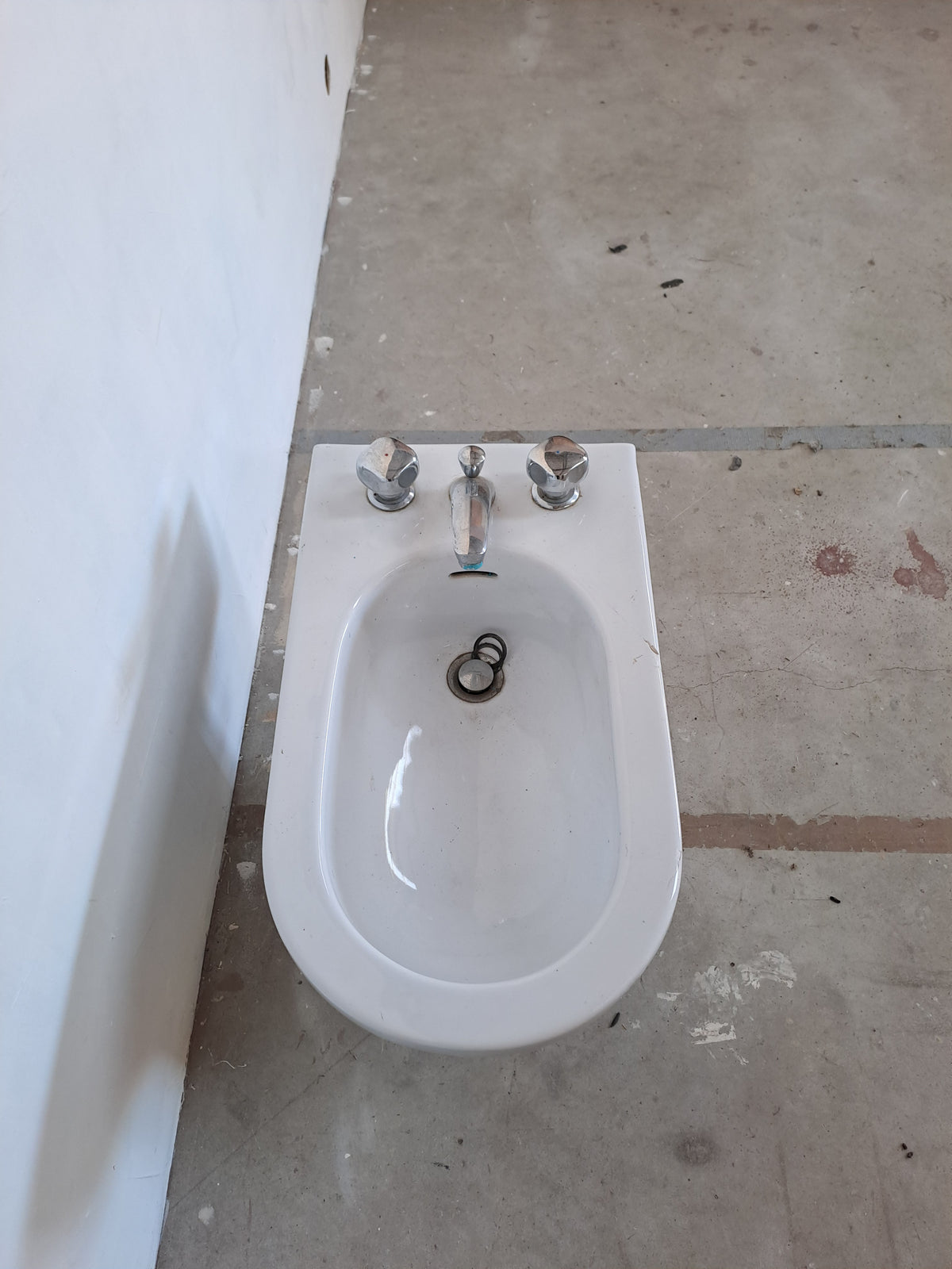 Bidet en céramique