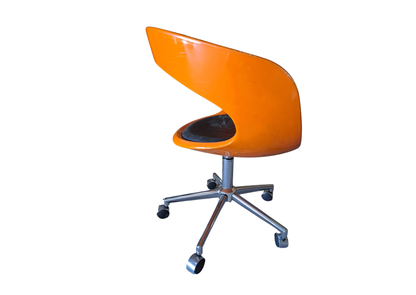 Fauteuil pivotant retro orange