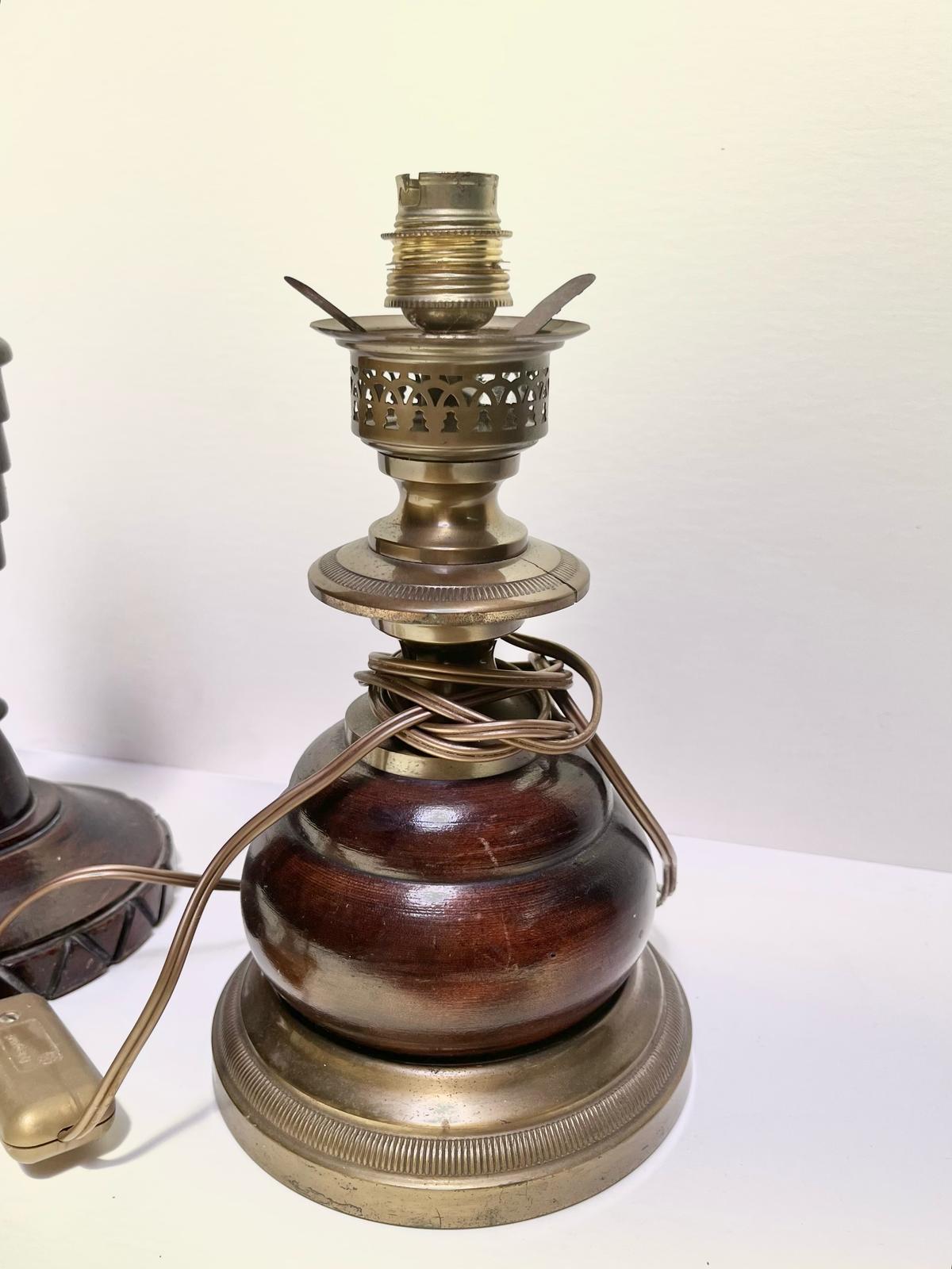 Pied de lampe bois foncé