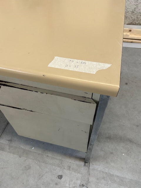 Bureau Droit - Tiroir - Métal