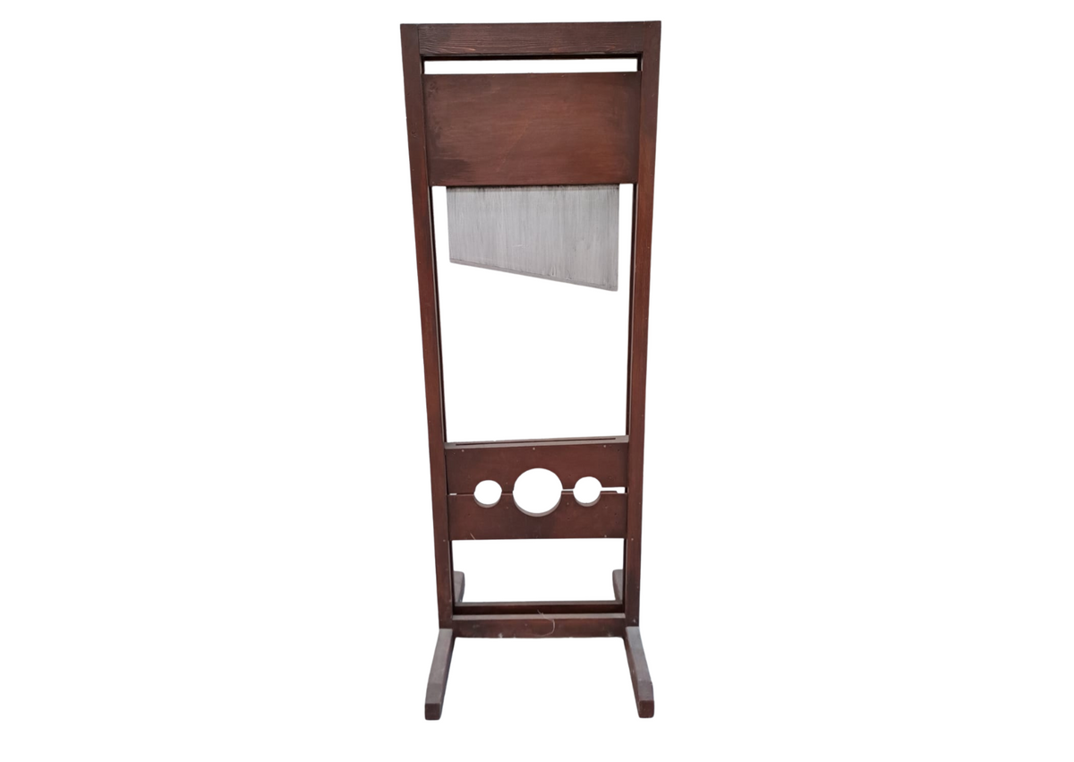 Fausse guillotine