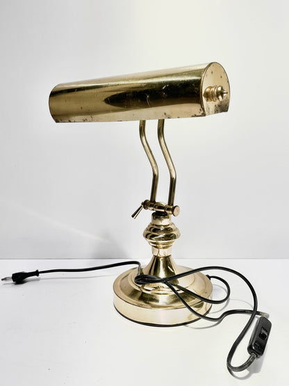 Lampe de bureau dorée