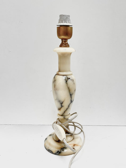Pied de lampe en marbre