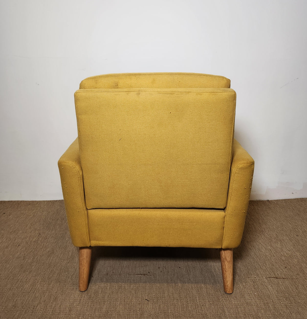 Fauteuil jaune moutarde en tissu