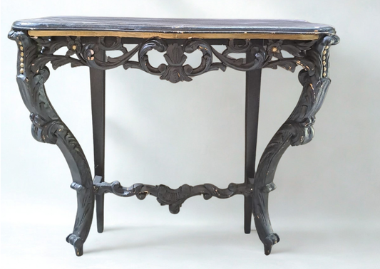 Console sculpté