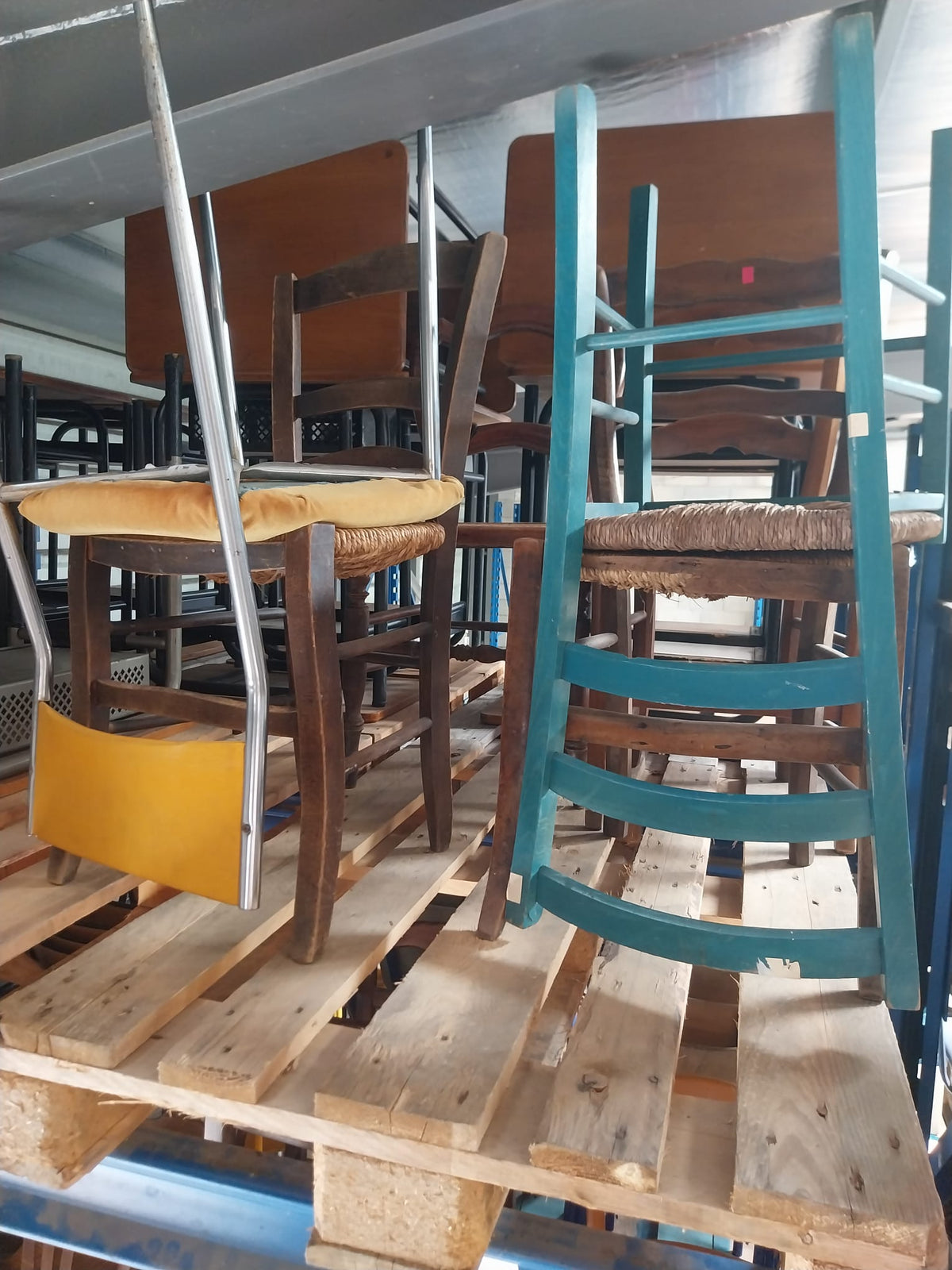Lot de chaise de cuisine en bois