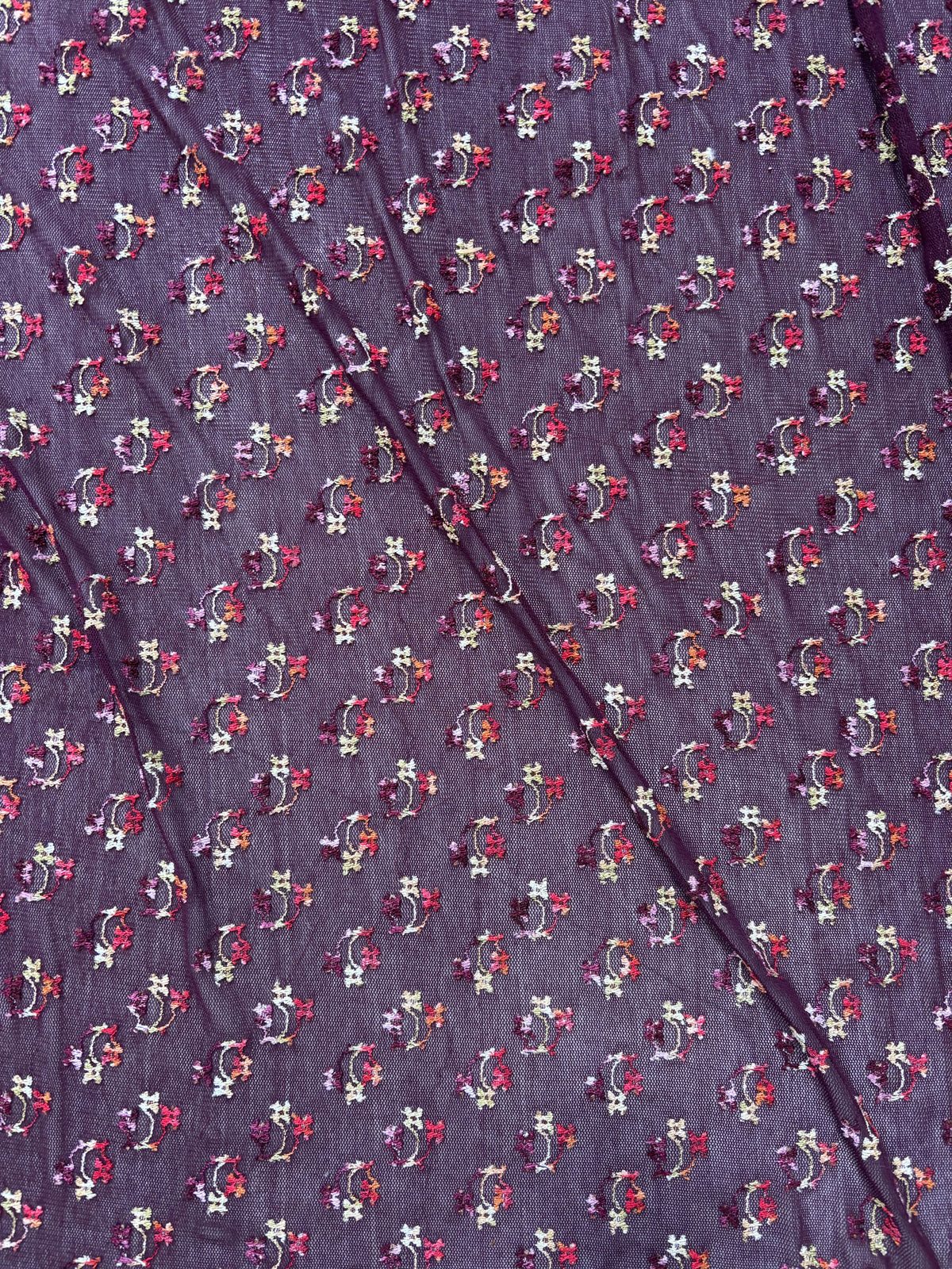 Tissu jaune et noir motifs losange