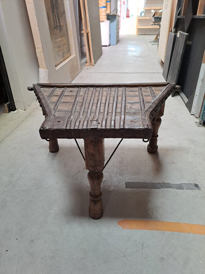 Table basse indienne