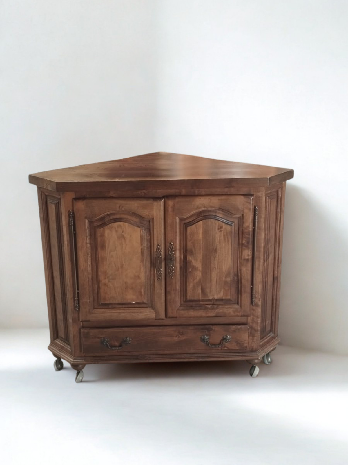 Meuble TV d'angle en bois