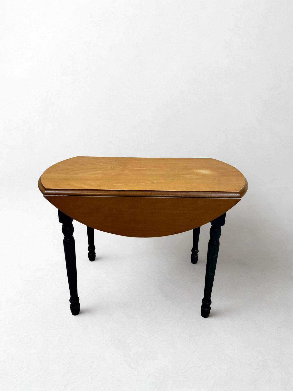 Table ronde en bois