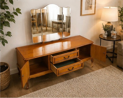 Coiffeuse - Meuble bas avec miroir triptyque vintage – Style classique