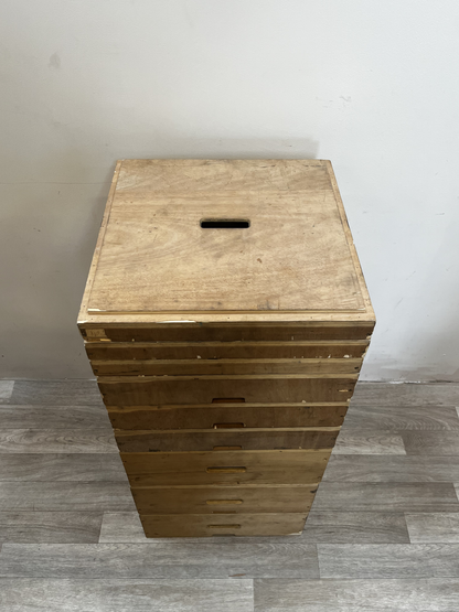 Cube Carré H:21 x 50 x 50