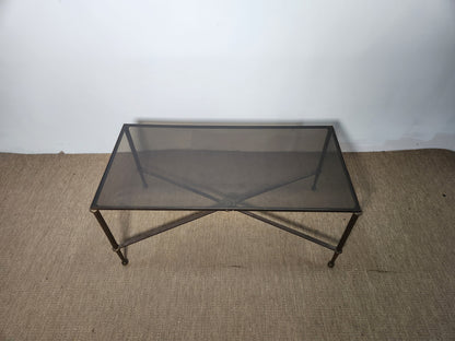 Table basse en verre teinté brun