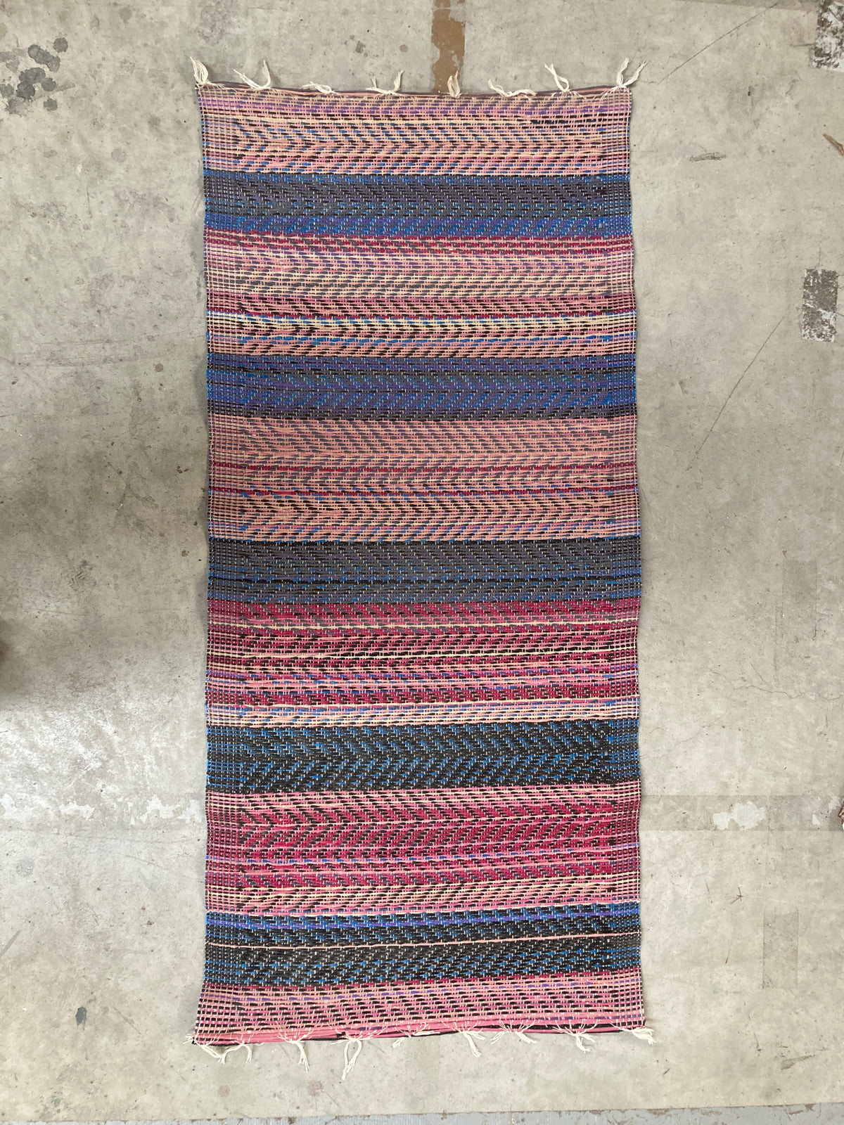 Tapis oriental rose et bleu