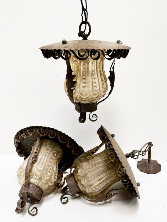 Suspensions extérieures anciennes