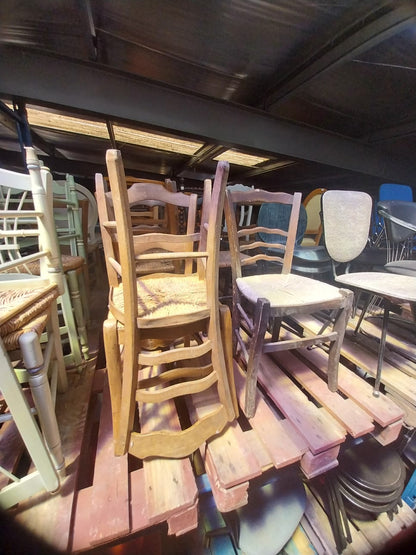 Lot de chaise salle à manger
