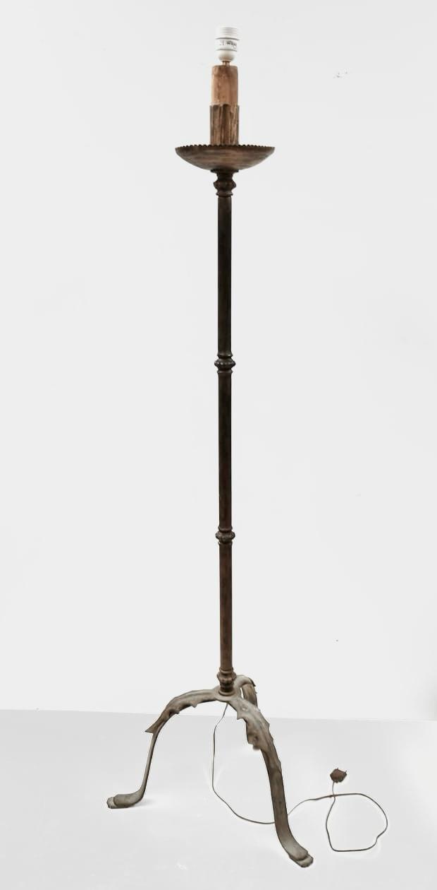 Lampadaire ancien