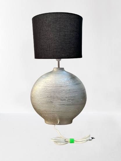 Pied de lampe argenté