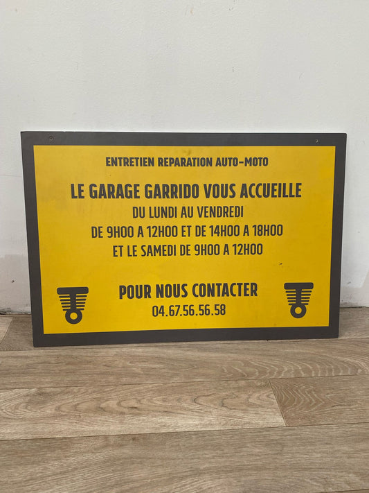 Enseigne et lumineuse