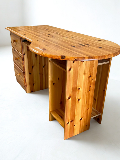 Bureau en pin