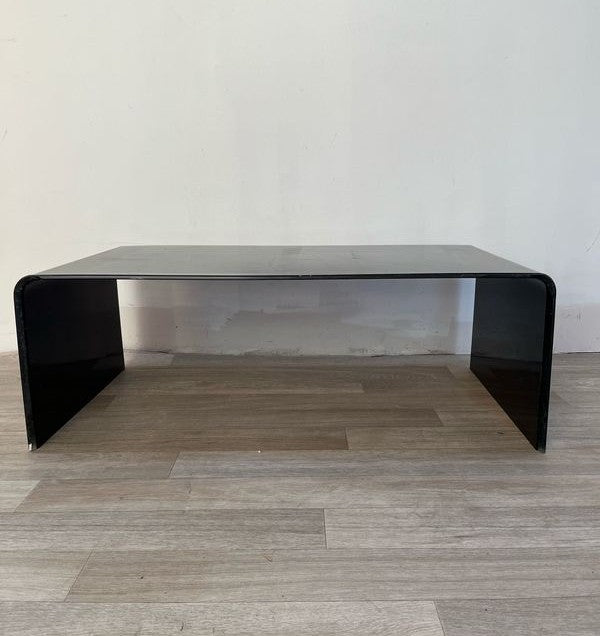 Table basse waterfall en bois laqué noir